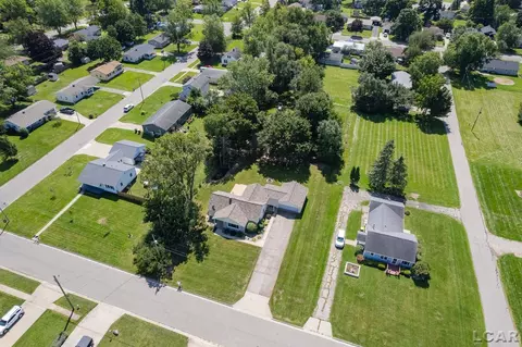 View/Area - 1104 Sunset, Tecumseh, MI 49286 photo 3 of 6