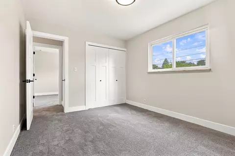 Bedroom - 817 Dell, Flint, MI 48507 photo 2 of 7