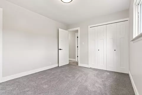 Bedroom - 817 Dell, Flint, MI 48507 photo 5 of 7
