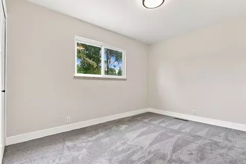 Bedroom - 817 Dell, Flint, MI 48507 photo 1 of 7