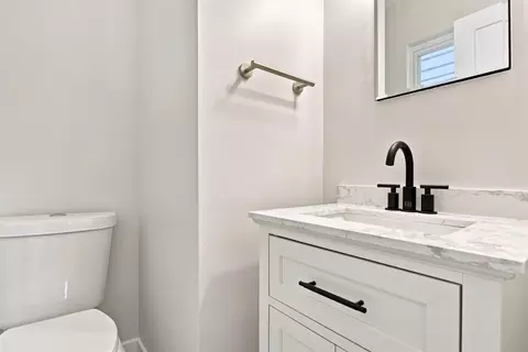 Bath - 817 Dell, Flint, MI 48507 photo 2 of 2