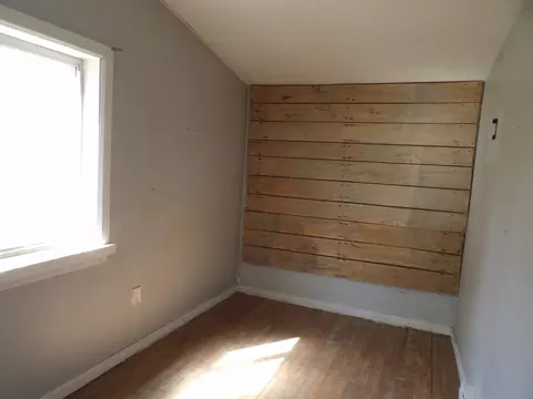 Bedroom - 207 W 6th, Clare, MI 48617 photo 7 of 8