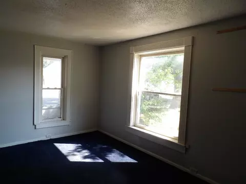 Bedroom - 207 W 6th, Clare, MI 48617 photo 4 of 8