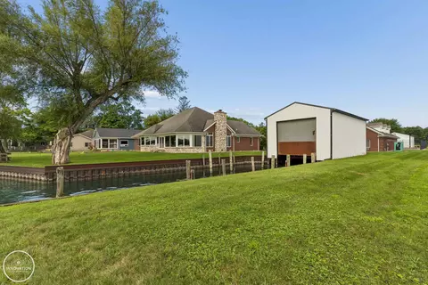 Exterior - 9305 River, Algonac, MI 48001 photo 8 of 9