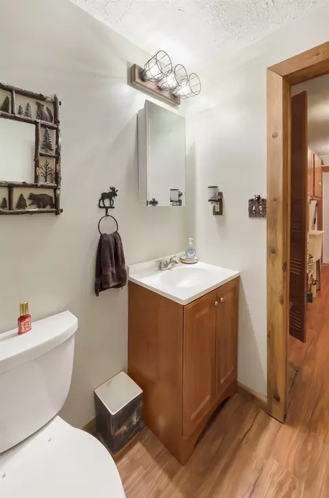 Bath - 5366 Jerry, Gladwin, MI 48624 photo 2 of 2