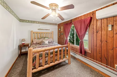 Bedroom - 5366 Jerry, Gladwin, MI 48624 photo 1 of 8