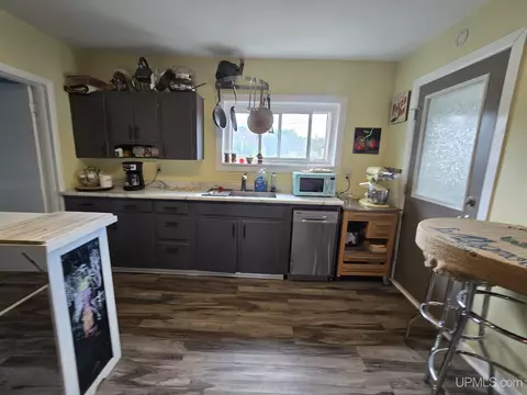 Kitchen - 329 Cedar, Ishpeming, MI 49849 photo 1 of 3
