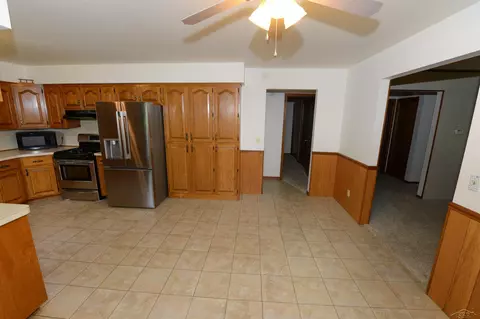 Kitchen - 514 S Main, Au Gres, MI 48703 photo 5 of 8