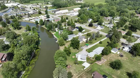 View/Area - 514 S Main, Au Gres, MI 48703 photo 10 of 17