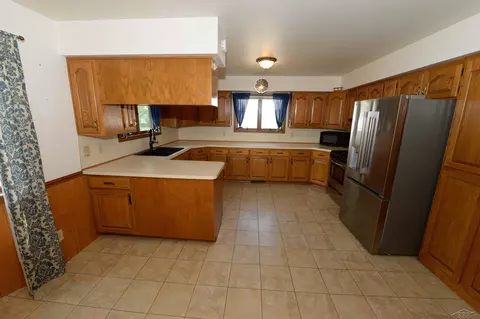 Kitchen - 514 S Main, Au Gres, MI 48703 photo 7 of 8