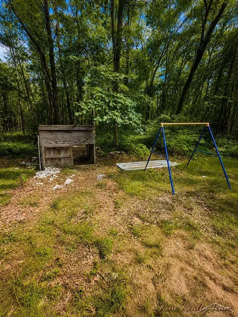Exterior - 1021 52nd, Pullman, MI 49450 photo 3 of 9