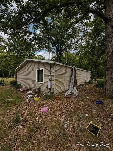 Exterior - 1021 52nd, Pullman, MI 49450 photo 6 of 9