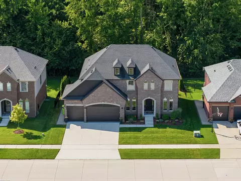 View/Area - 19090 Brighton, Macomb, MI 48042 photo 2 of 7