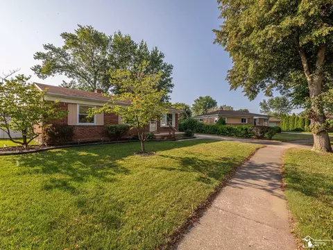 Exterior - 146 Theodore, Monroe, MI 48162 photo 10 of 10