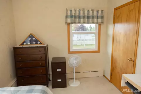 Bedroom - 1765 Ellsworth, Ishpeming, MI 49849 photo 6 of 8