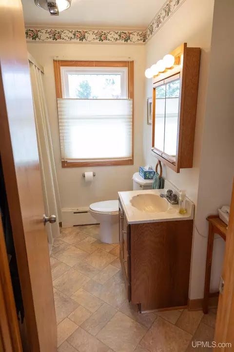 Bath - 1765 Ellsworth, Ishpeming, MI 49849 photo 2 of 4