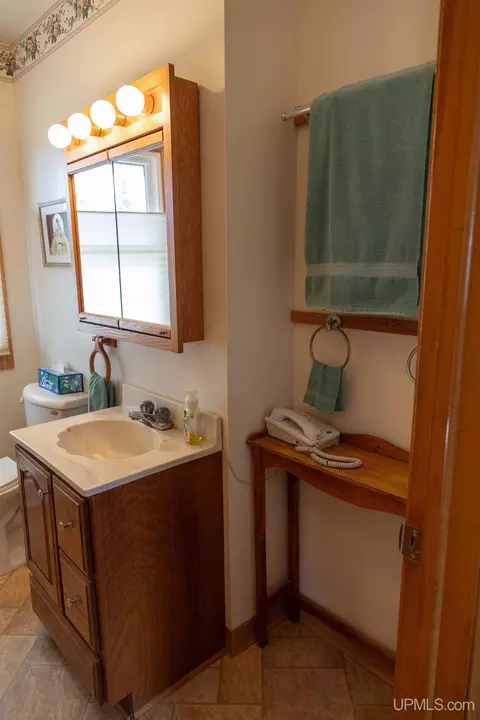 Bath - 1765 Ellsworth, Ishpeming, MI 49849 photo 3 of 4