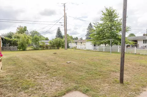 Exterior - 1765 Ellsworth, Ishpeming, MI 49849 photo 7 of 9