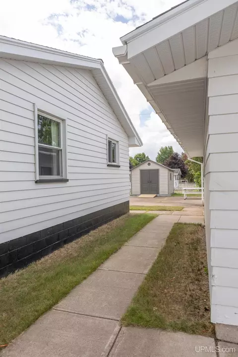 Exterior - 1765 Ellsworth, Ishpeming, MI 49849 photo 5 of 9