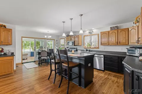 Kitchen - 7686 Wadding, Onsted, MI 49265 photo 3 of 7