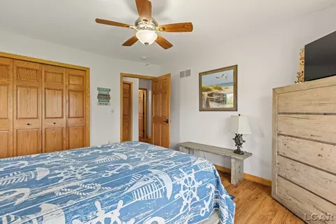 Bedroom - 7686 Wadding, Onsted, MI 49265 photo 5 of 9