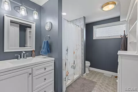 Bath - 7686 Wadding, Onsted, MI 49265 photo 6 of 6