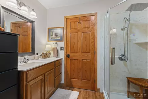 Bath - 7686 Wadding, Onsted, MI 49265 photo 4 of 6