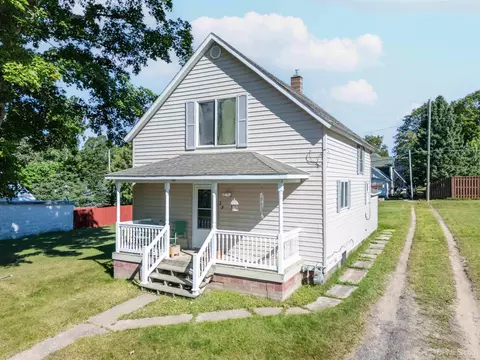 29 Center, Gaastra, MI 49927