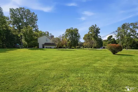 Exterior - 10766 Douglas, Temperance, MI 48182 photo 24 of 24