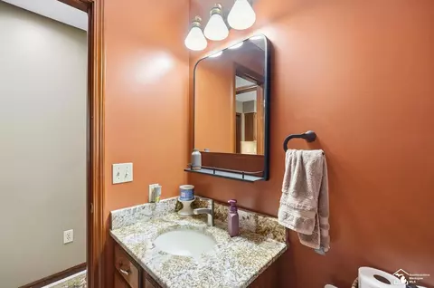Bath - 10766 Douglas, Temperance, MI 48182 photo 2 of 10