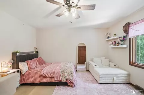 Bedroom - 10766 Douglas, Temperance, MI 48182 photo 5 of 7