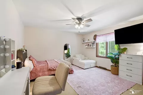 Bedroom - 10766 Douglas, Temperance, MI 48182 photo 4 of 7