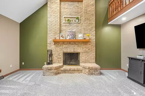 Living - 10766 Douglas, Temperance, MI 48182 photo 1 of 5