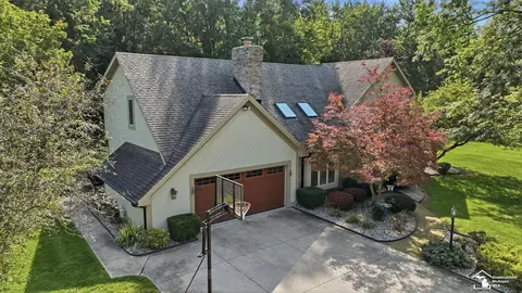 Exterior - 10766 Douglas, Temperance, MI 48182 photo 3 of 24