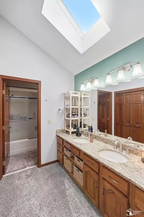 Bath - 10766 Douglas, Temperance, MI 48182 photo 5 of 10