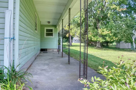Exterior - 2470 Lyons, Owosso, MI 48867 photo 3 of 10