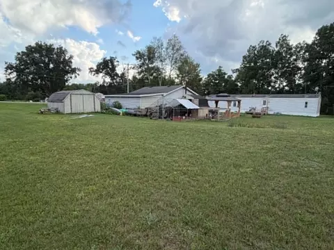 Exterior - 4001 E Long Lk, Harrison, MI 48625 photo 9 of 14