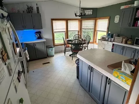 Kitchen - 4001 E Long Lk, Harrison, MI 48625 photo 2 of 2