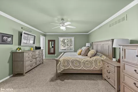 Bedroom - 21225 Parkstone, Macomb, MI 48044 photo 1 of 7