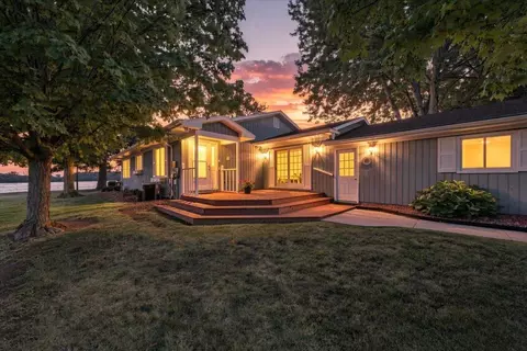 4021 River, East China, MI 48054