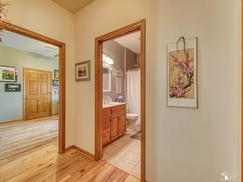 Entry Way - 6768 Dennison, Dundee, MI 48131 photo 3 of 4