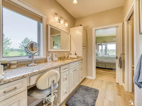 Bath - 6768 Dennison, Dundee, MI 48131 photo 7 of 11