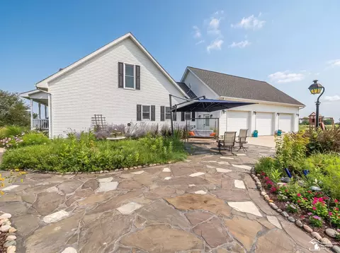 Exterior - 6768 Dennison, Dundee, MI 48131 photo 20 of 24