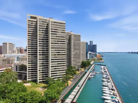 1001 Jefferson #1J, Detroit, MI 48226