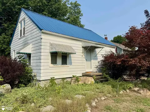 Exterior - 5499 Mckinley, Flushing, MI 48433 photo 2 of 3