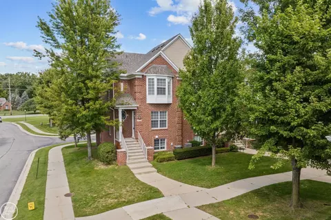 6013 Windemere, Utica, MI 48316