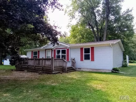 700 Hayes, Beaverton, MI 48612