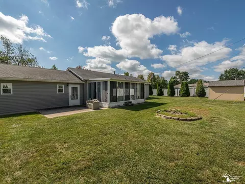 Exterior - 3255 Park, Monroe, MI 48162 photo 8 of 11