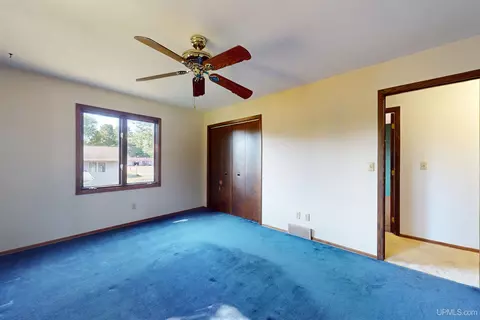 Bedroom - 225 S Lilac, Ishpeming, MI 49849 photo 11 of 13