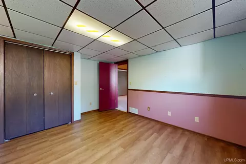 Bedroom - 225 S Lilac, Ishpeming, MI 49849 photo 13 of 13